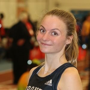 Meet your Posher, Antonia